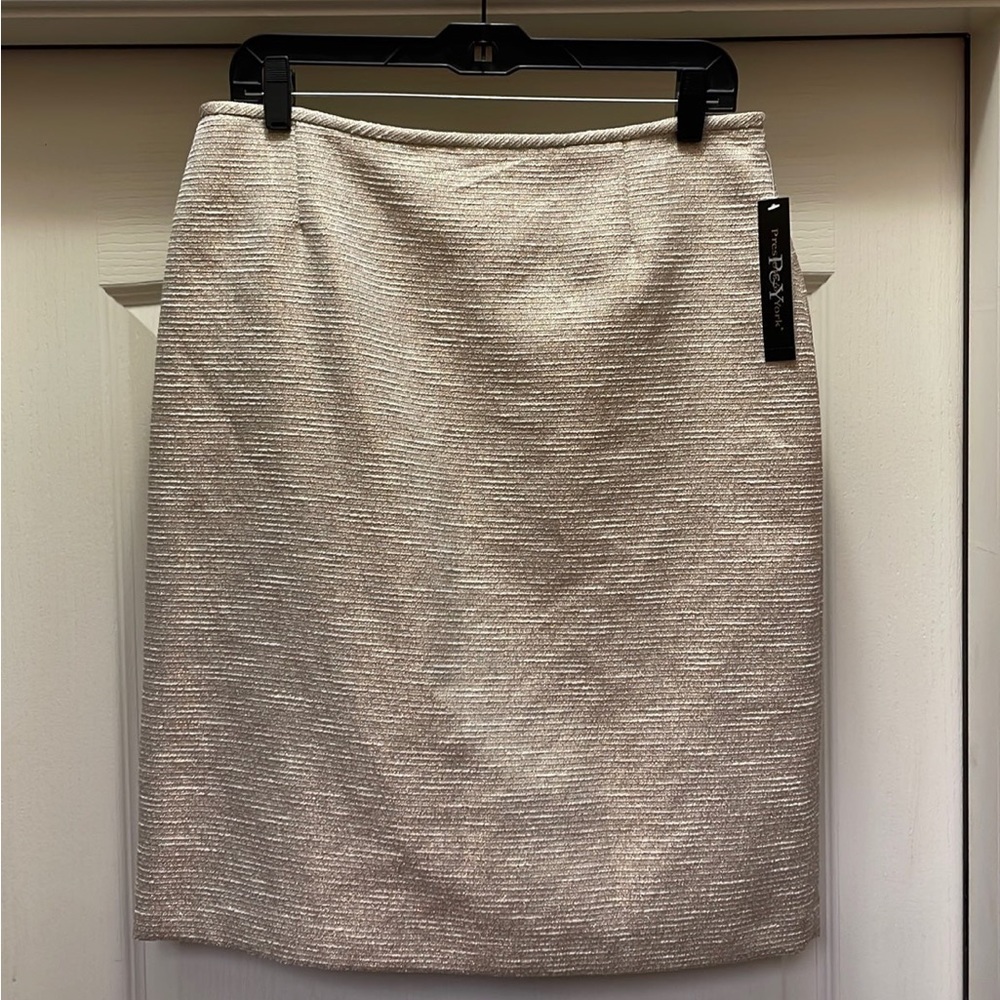 Preston & York Skirt Dressy Shimmer Thread Size 8